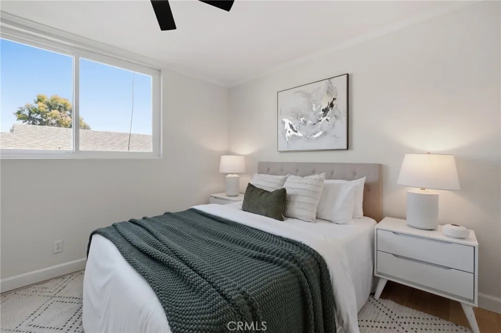 1037 18th Street #9 Santa Monica, CA 90403