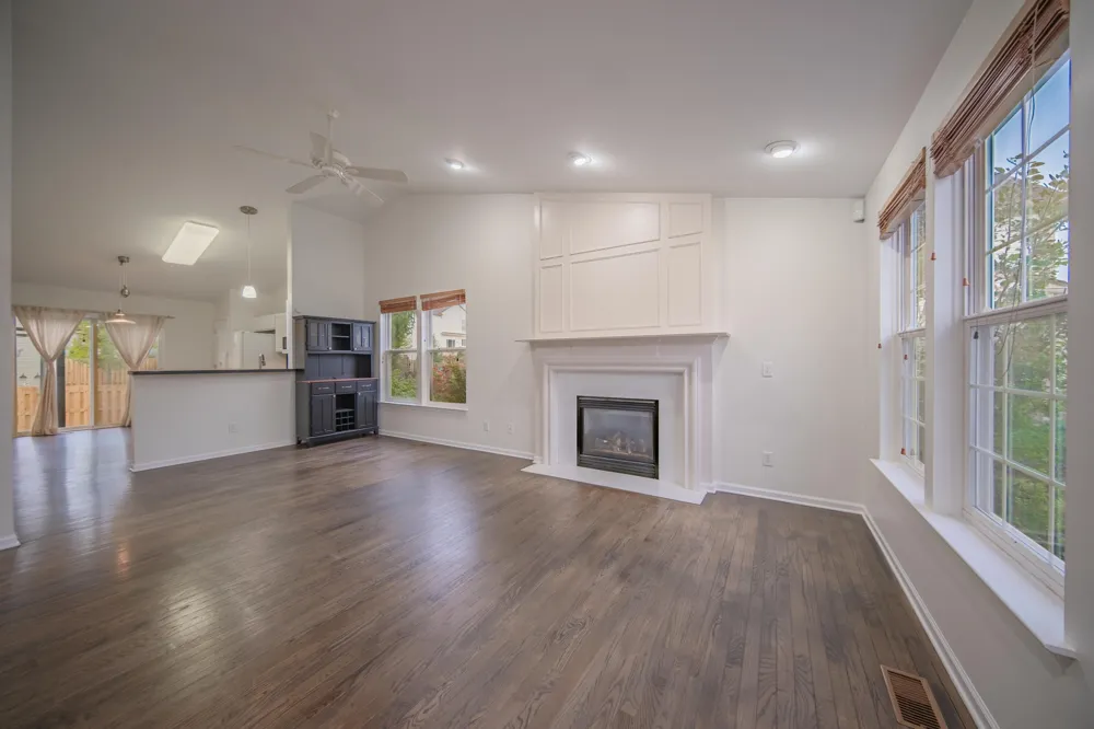 6261 Maplehurst Drive Ypsilanti, MI 48197