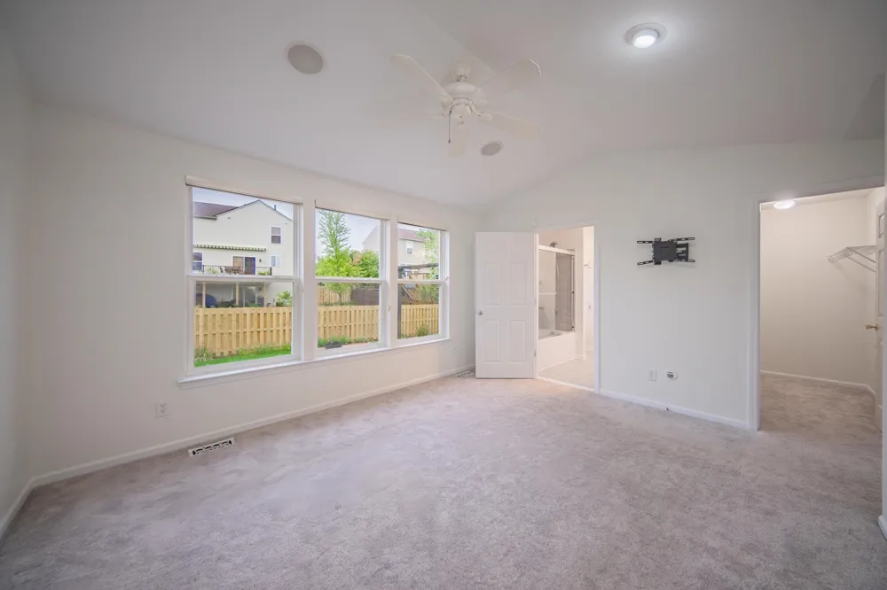 6261 Maplehurst Drive Ypsilanti, MI 48197