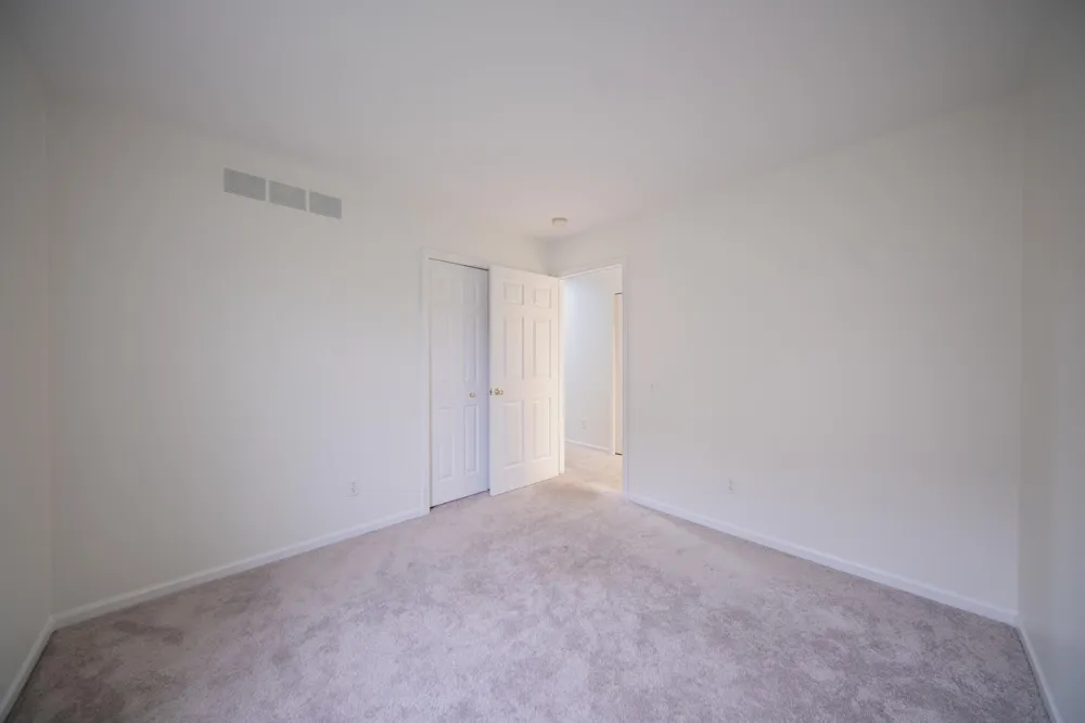 6261 Maplehurst Drive Ypsilanti, MI 48197