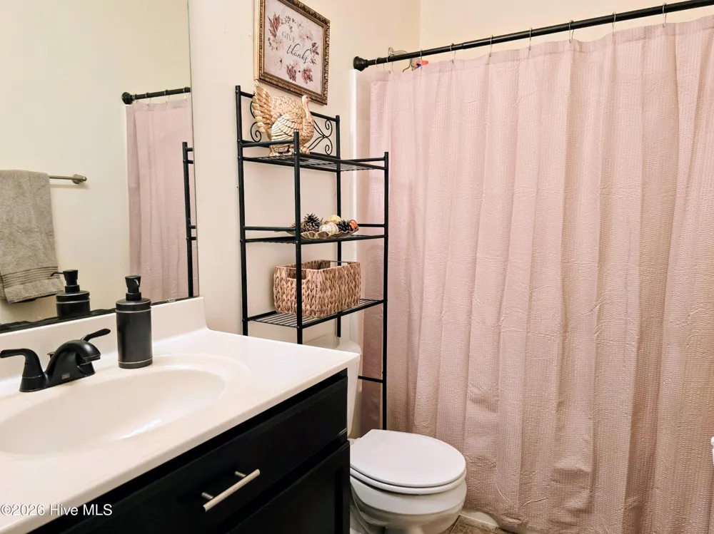 167 Louie Lane Jacksonville, NC 28540