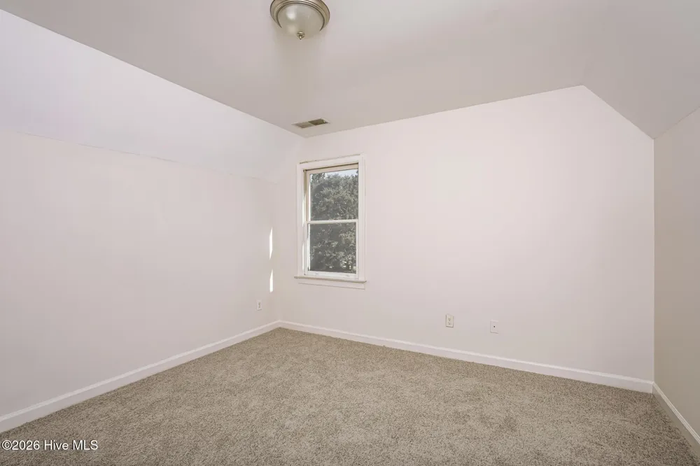 307 Hearthstone Dr Nashville, NC 27856