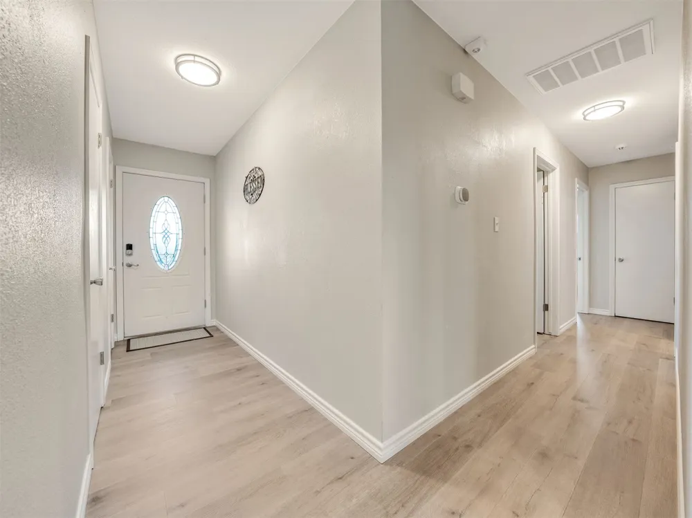 9352 E 56th Street Tulsa, OK 74145