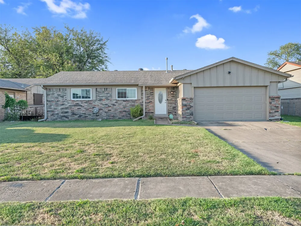 9352 E 56th Street Tulsa, OK 74145
