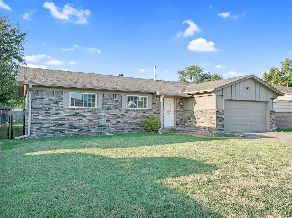 9352 E 56th Street Tulsa, OK 74145