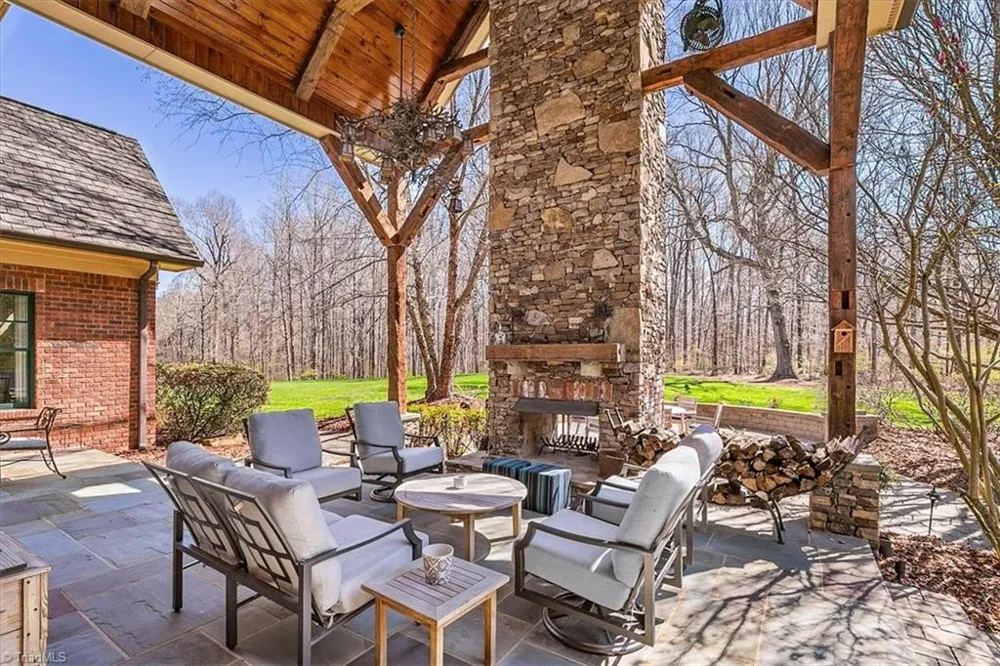 5787 Meadow Pond Court Summerfield, NC 27358