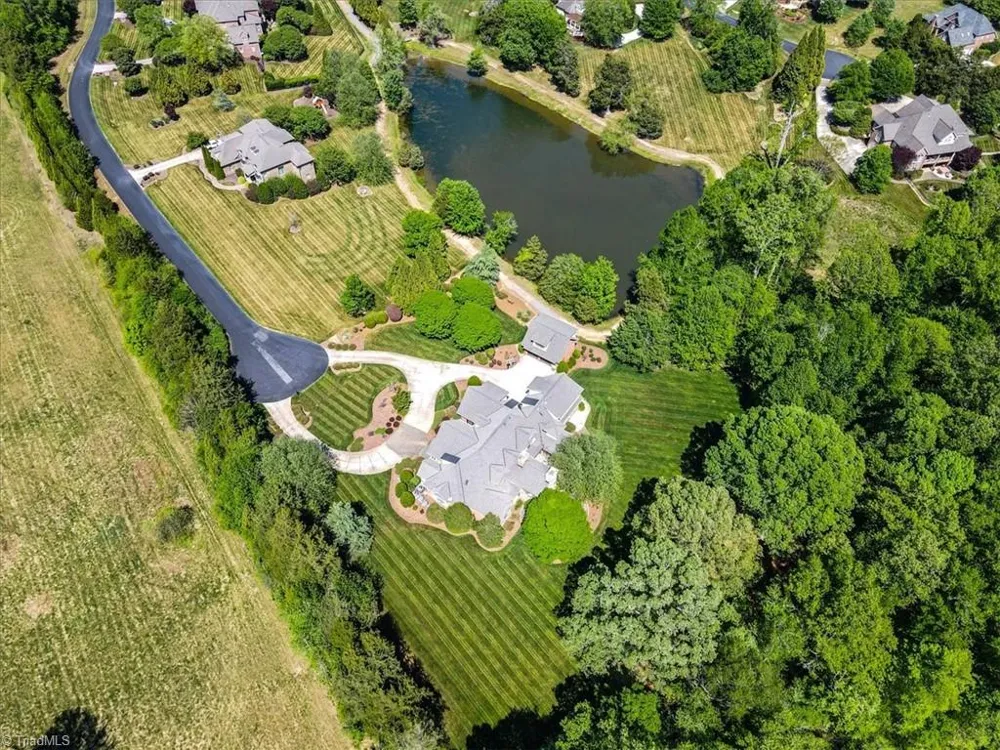 5787 Meadow Pond Court Summerfield, NC 27358