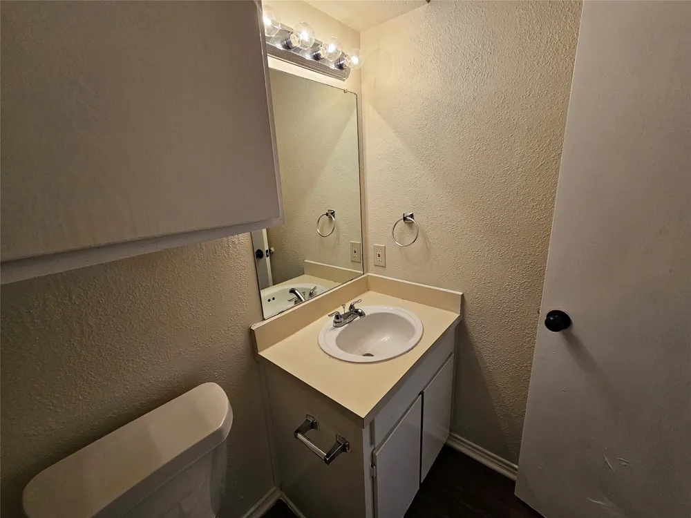 3125 Tudor Lane #3131 Irving, TX 75060