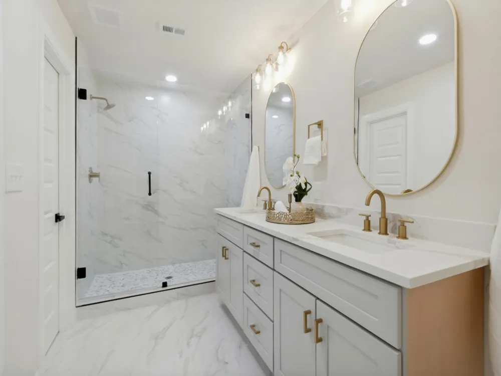 9008 Flicker Lane Dallas, TX 75238