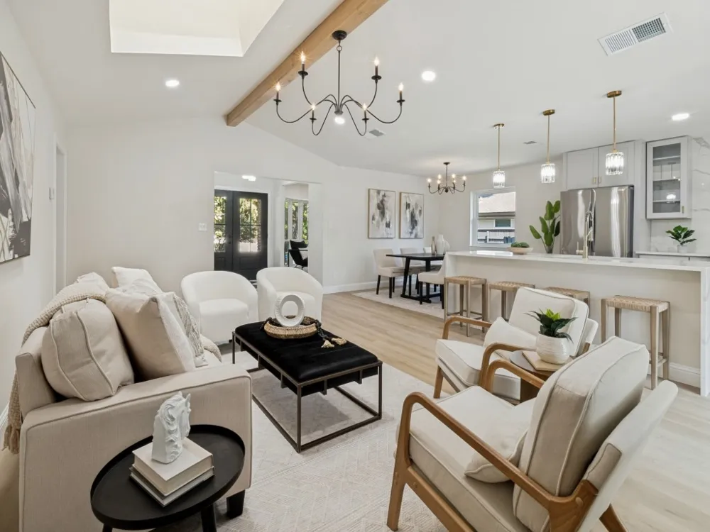 9008 Flicker Lane Dallas, TX 75238
