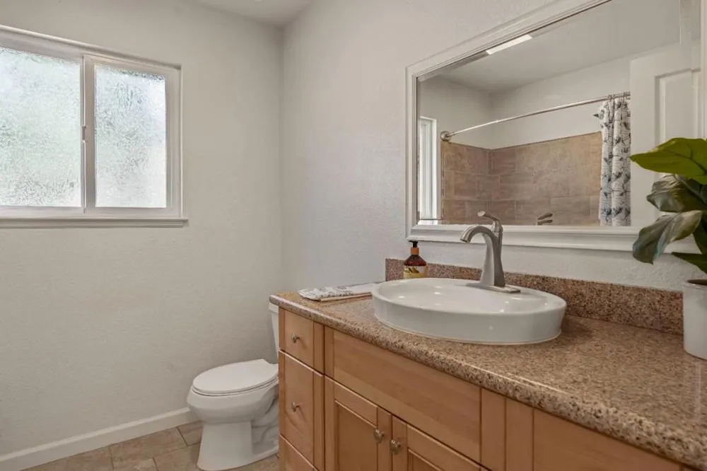 16919 Forrest Lane Royal Oaks, CA 95076