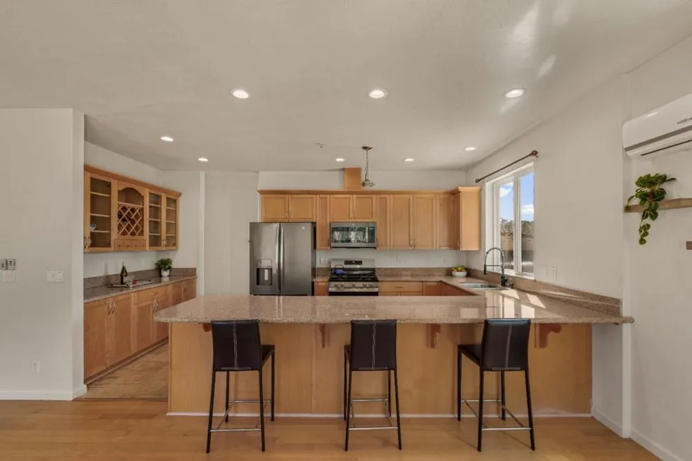 16919 Forrest Lane Royal Oaks, CA 95076