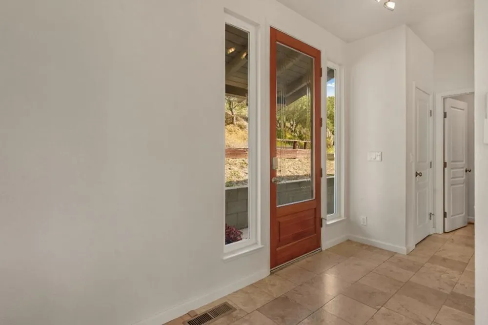 16919 Forrest Lane Royal Oaks, CA 95076