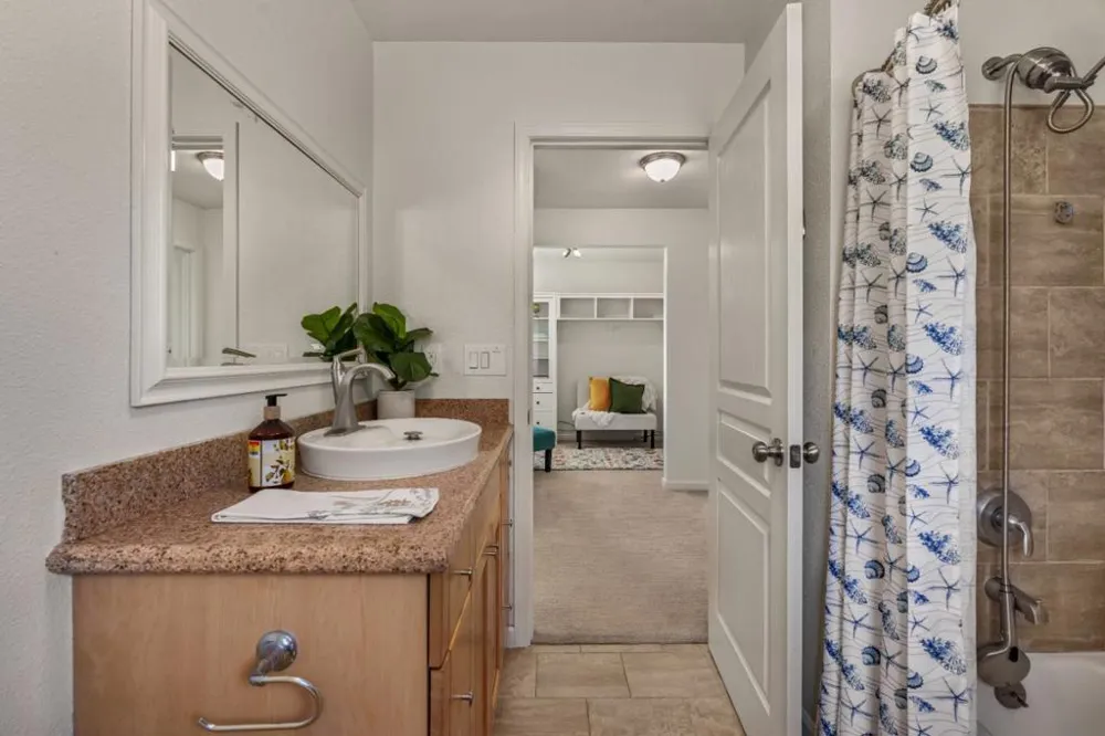 16919 Forrest Lane Royal Oaks, CA 95076