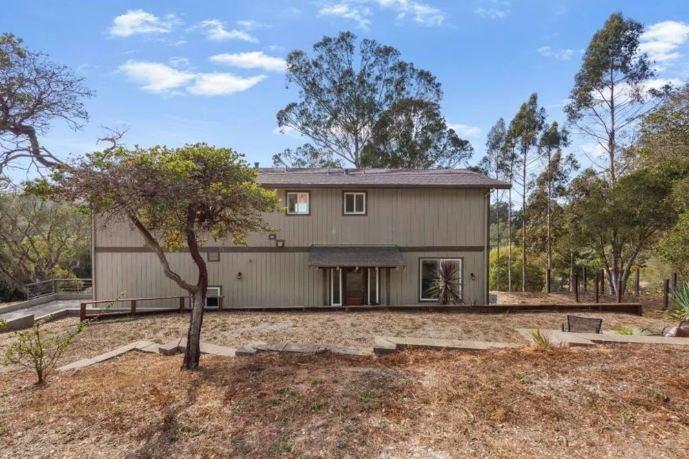 16919 Forrest Lane Royal Oaks, CA 95076