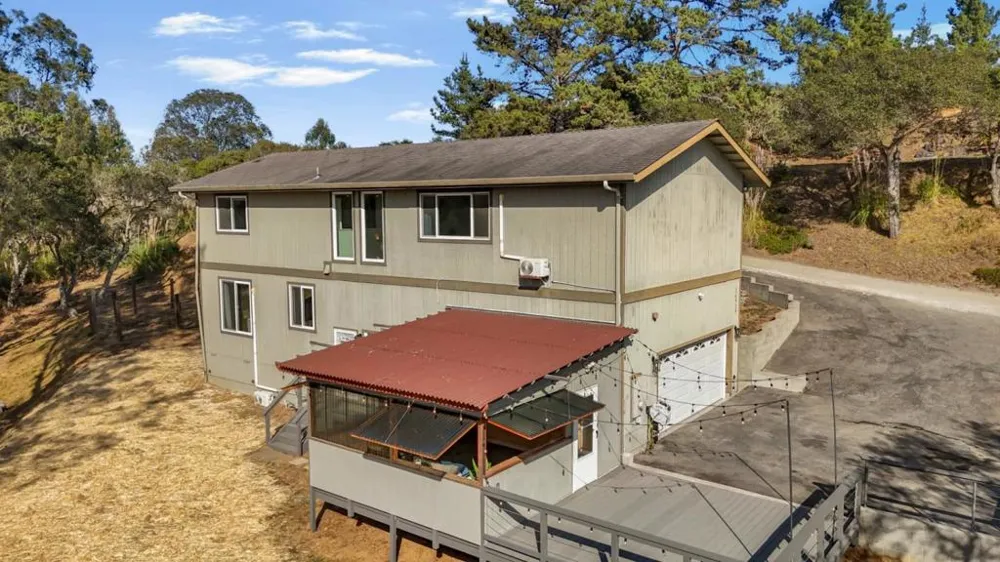 16919 Forrest Lane Royal Oaks, CA 95076