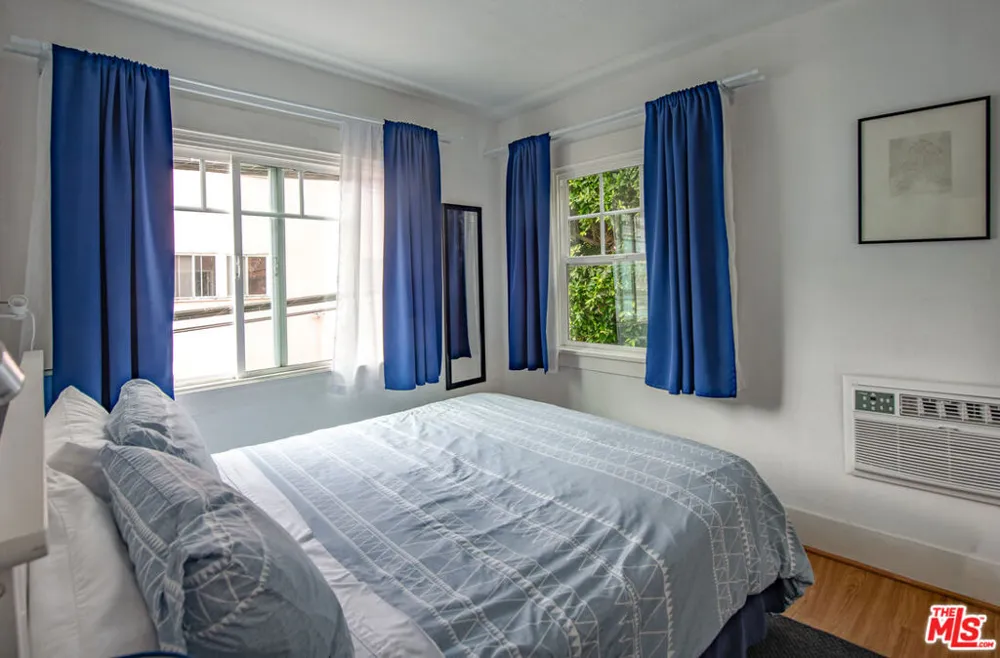 41 Vicente Terrace Santa Monica, CA 90401