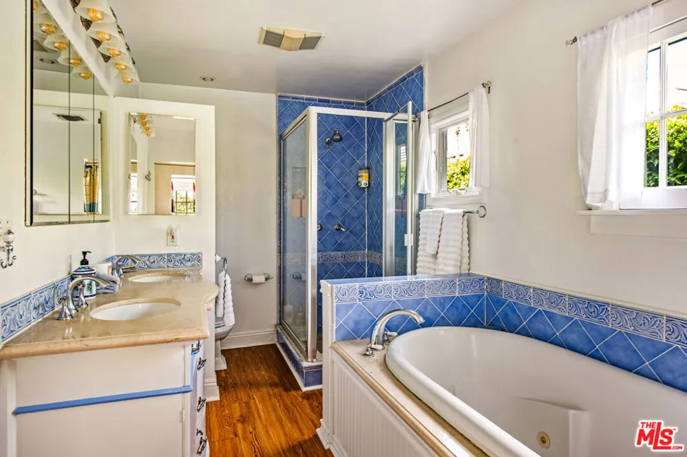 41 Vicente Terrace Santa Monica, CA 90401