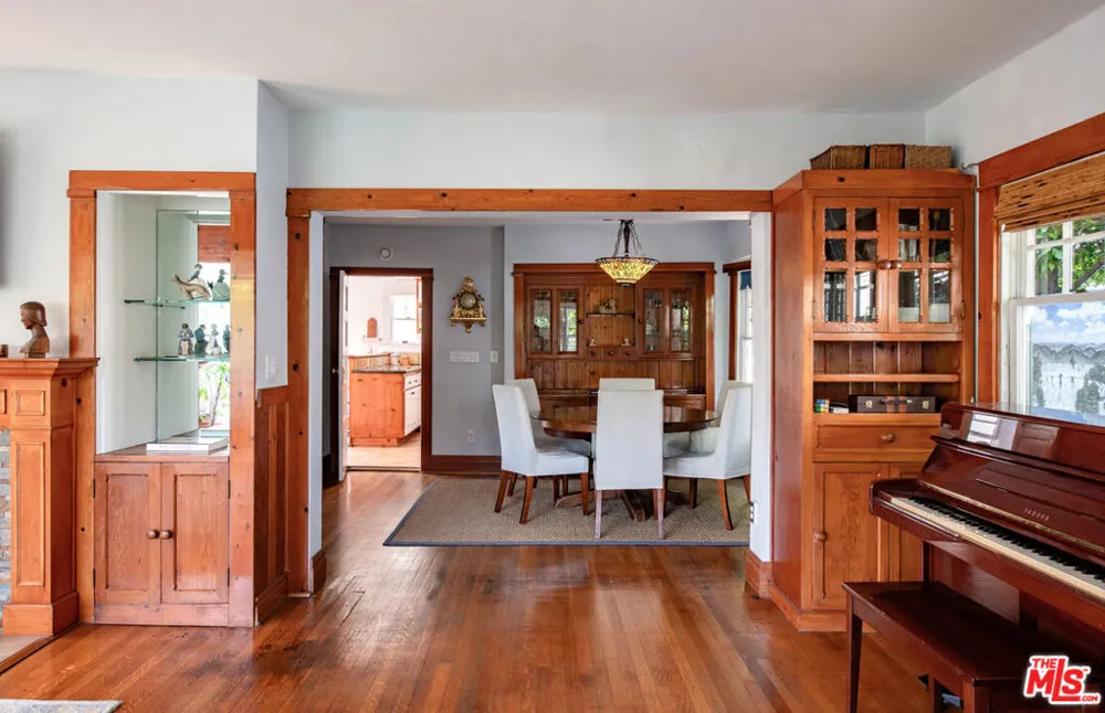 41 Vicente Terrace Santa Monica, CA 90401