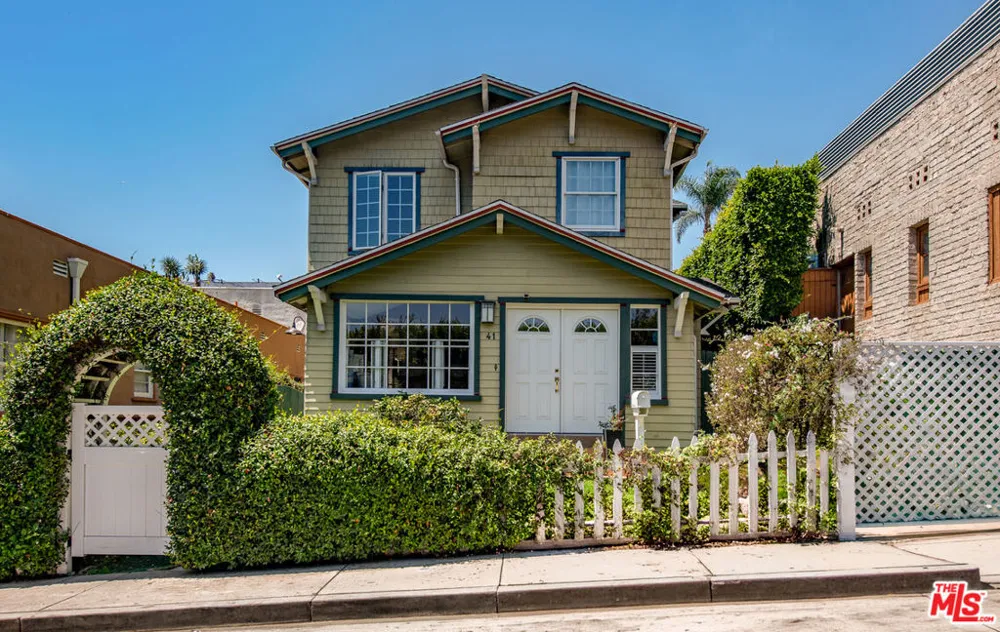 41 Vicente Terrace Santa Monica, CA 90401