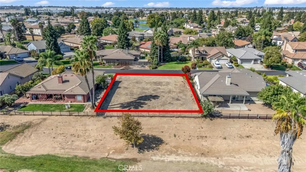 7180 Emerald Chowchilla, CA 93610