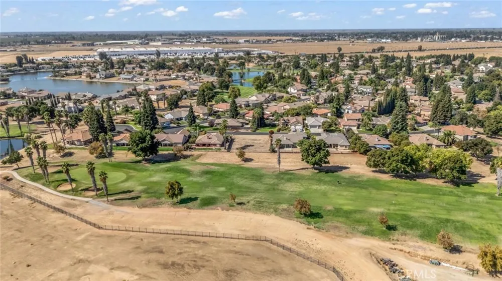 7180 Emerald Chowchilla, CA 93610