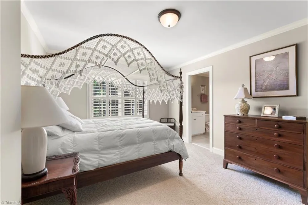 106 Sycamore Commons Lane Bermuda Run, NC 27006