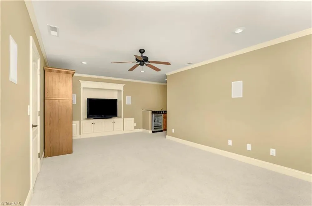 106 Sycamore Commons Lane Bermuda Run, NC 27006