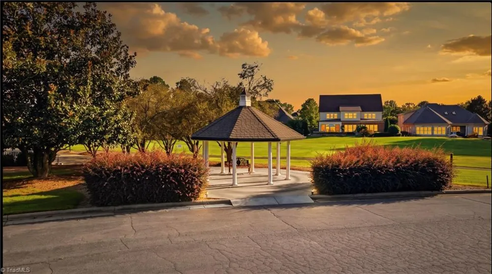 106 Sycamore Commons Lane Bermuda Run, NC 27006