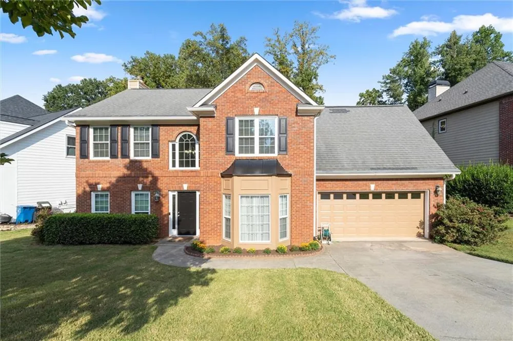 11935 Leeward Walk Circle Alpharetta, GA 30005
