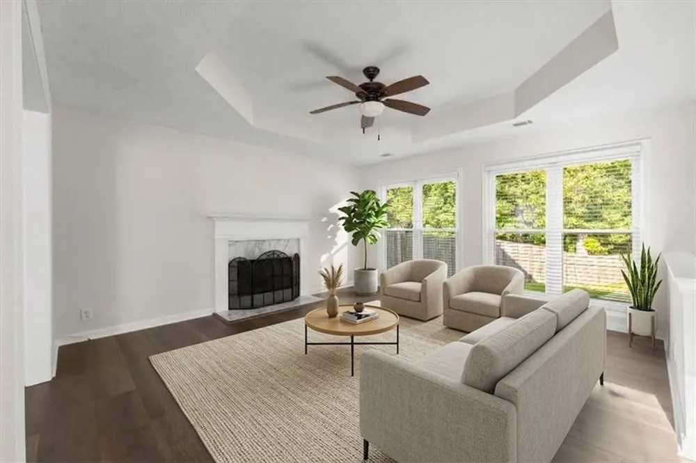 11935 Leeward Walk Circle Alpharetta, GA 30005