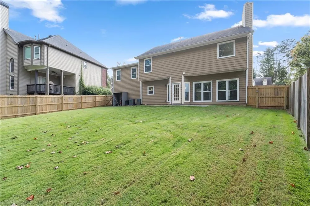 11935 Leeward Walk Circle Alpharetta, GA 30005
