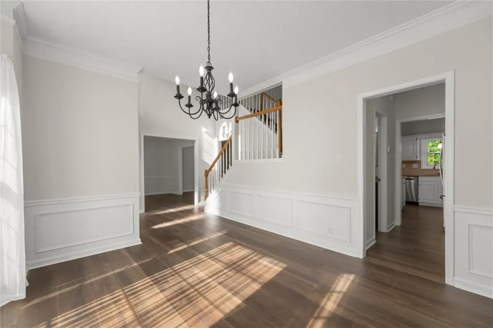 11935 Leeward Walk Circle Alpharetta, GA 30005