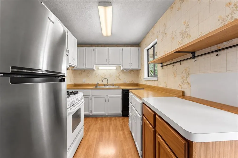 280 Strickland Road Alpharetta, GA 30004