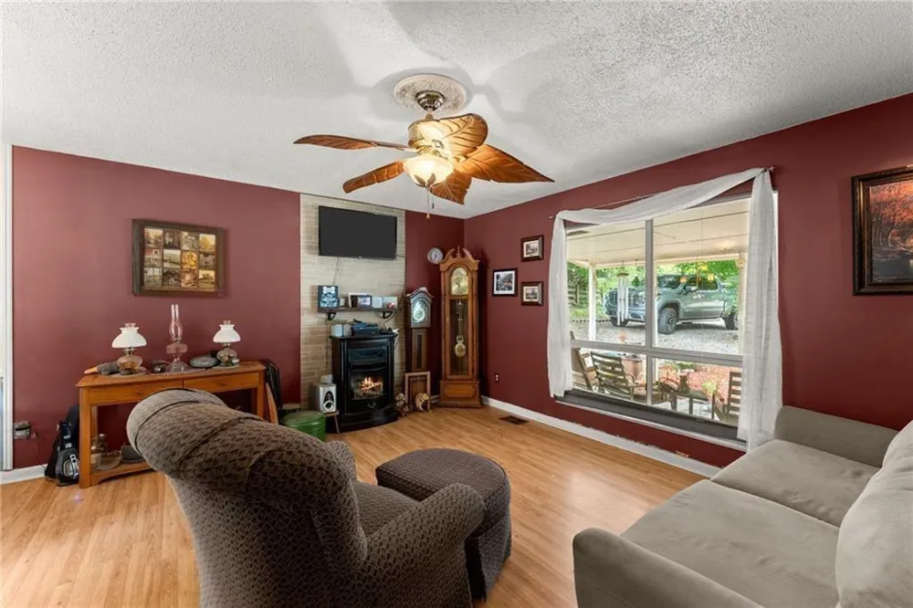 280 Strickland Road Alpharetta, GA 30004
