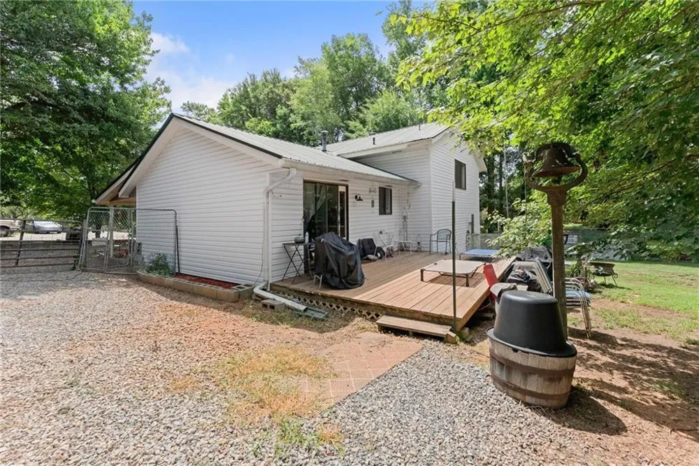 280 Strickland Road Alpharetta, GA 30004