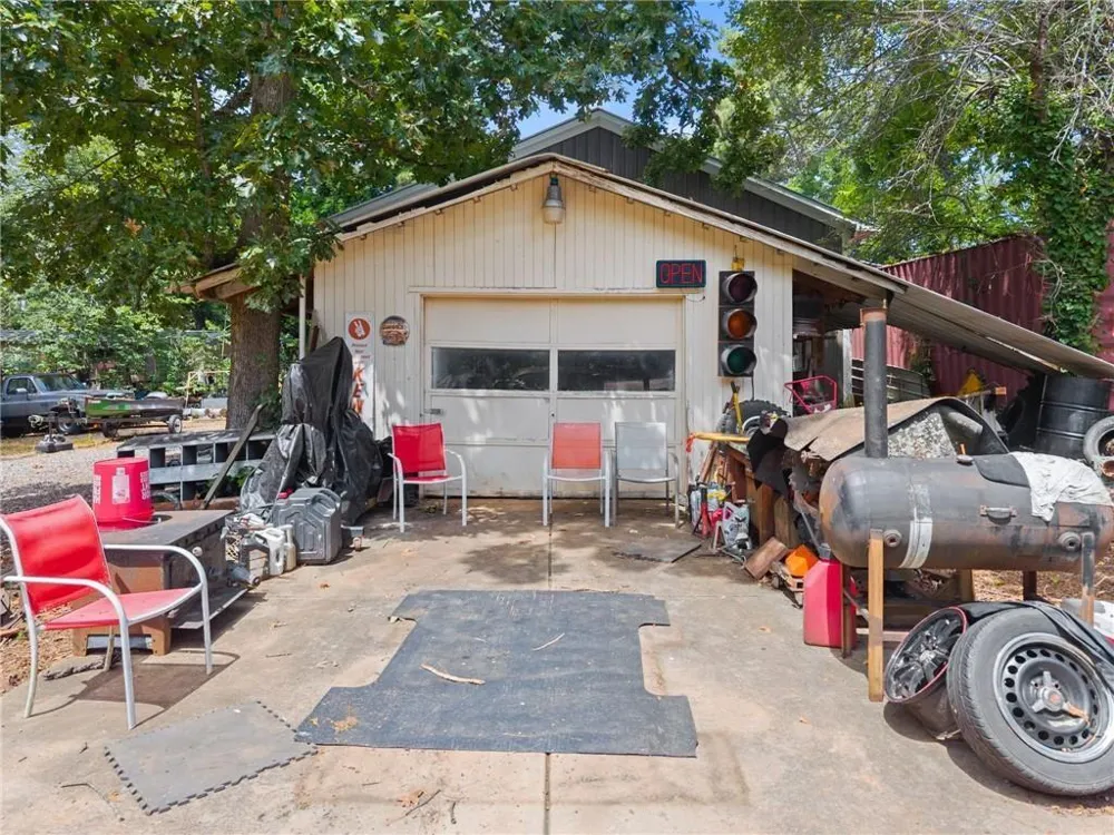 280 Strickland Road Alpharetta, GA 30004