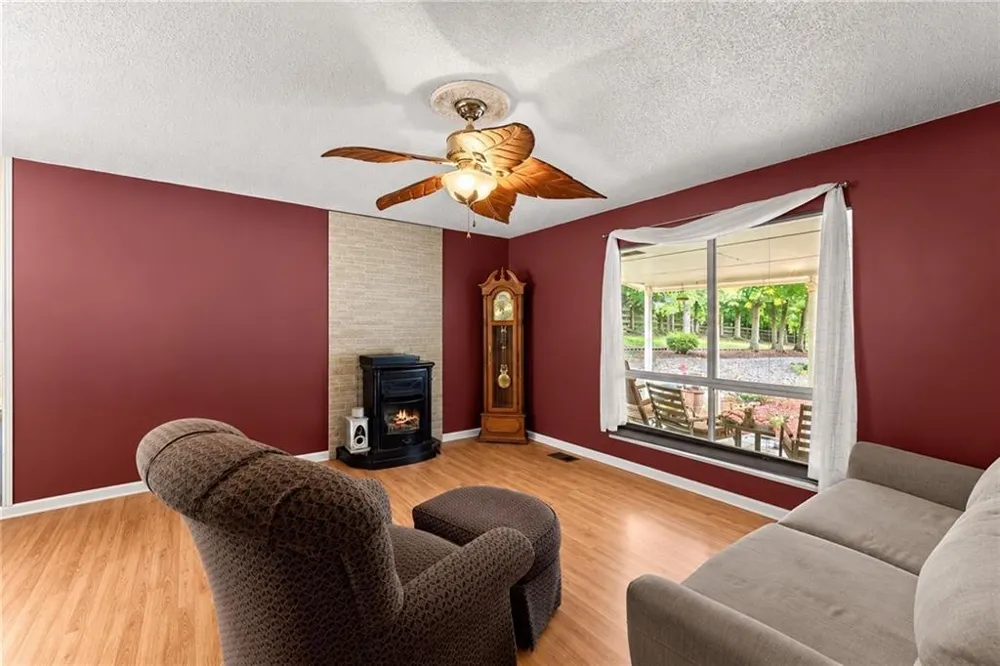280 Strickland Road Alpharetta, GA 30004