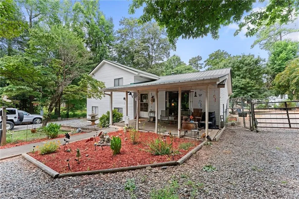 280 Strickland Road Alpharetta, GA 30004