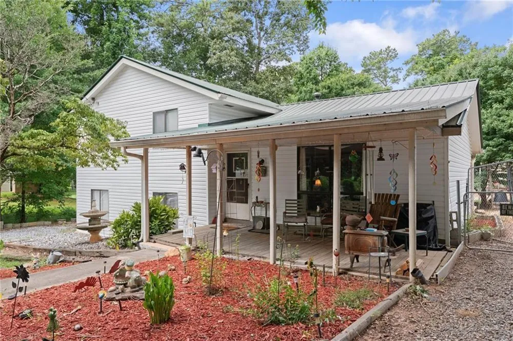 280 Strickland Road Alpharetta, GA 30004