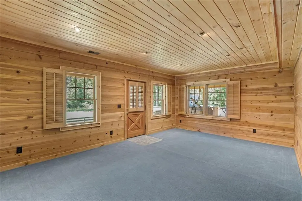 25 Clayton Chester Road Dawsonville, GA 30534