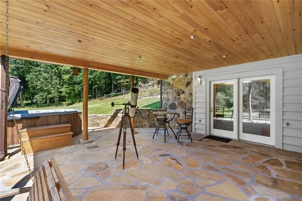 25 Clayton Chester Road Dawsonville, GA 30534