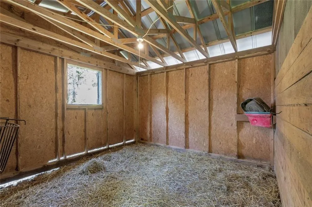 25 Clayton Chester Road Dawsonville, GA 30534