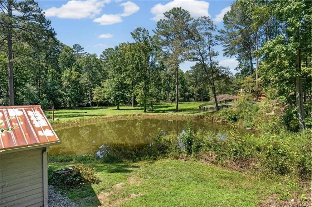 25 Clayton Chester Road Dawsonville, GA 30534