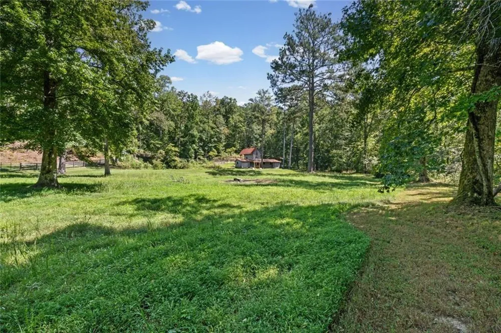 25 Clayton Chester Road Dawsonville, GA 30534