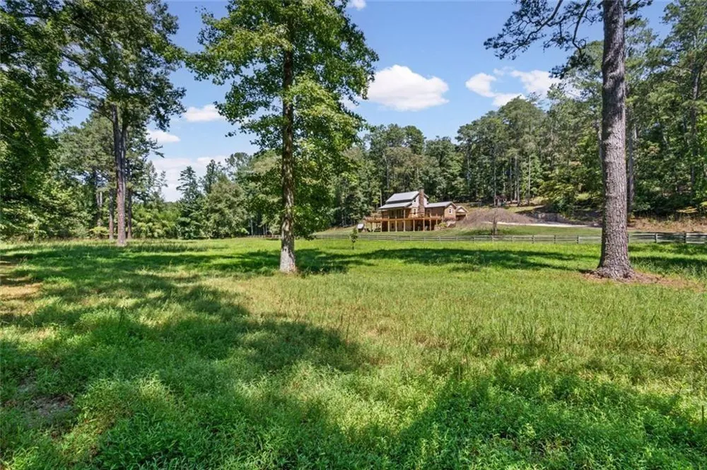 25 Clayton Chester Road Dawsonville, GA 30534