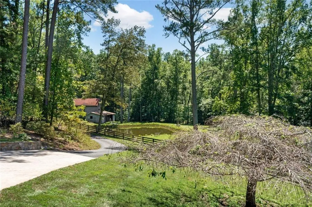 25 Clayton Chester Road Dawsonville, GA 30534