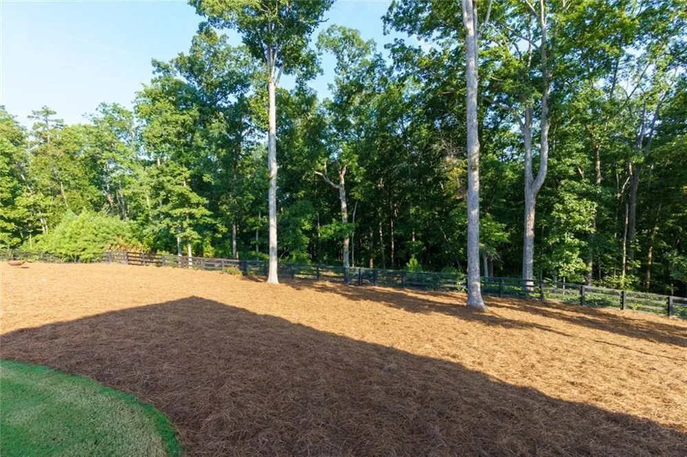 2129 Sugar Pike Road Woodstock, GA 30188