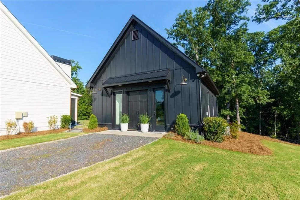 2129 Sugar Pike Road Woodstock, GA 30188