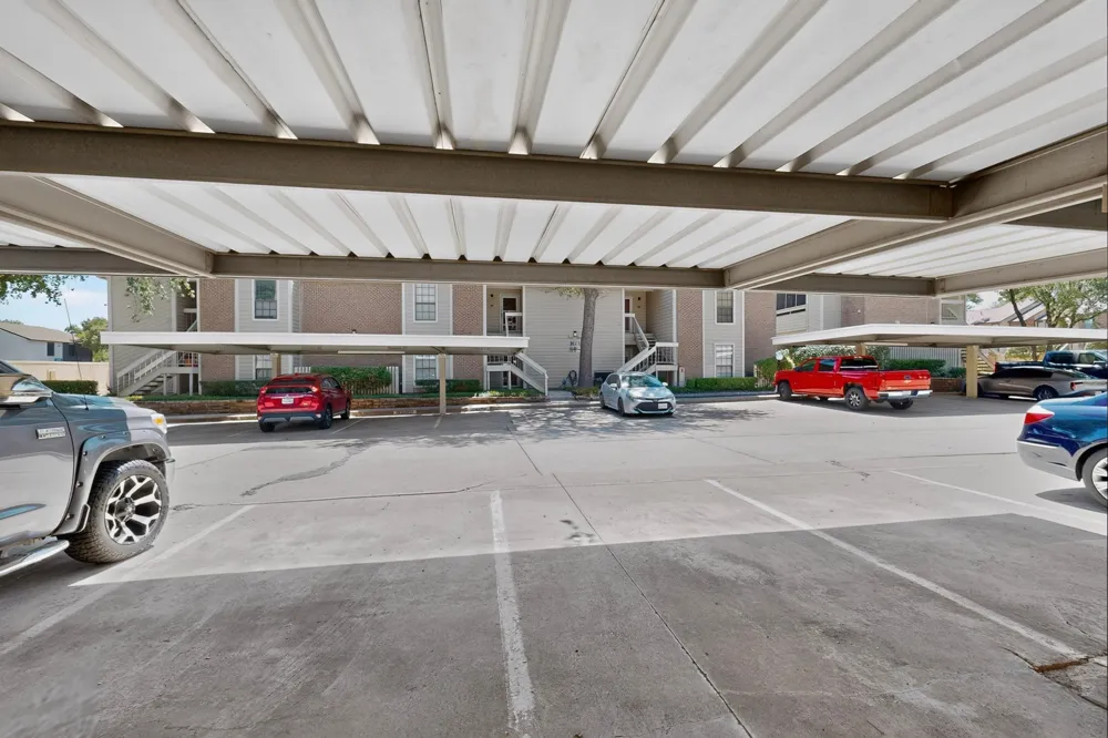 1909 Chasewood Circle #112 Arlington, TX 76011